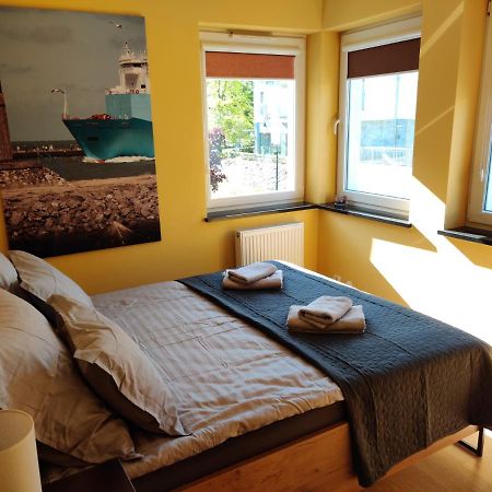 Sunny Apartment Swinoujscie Bagian luar foto